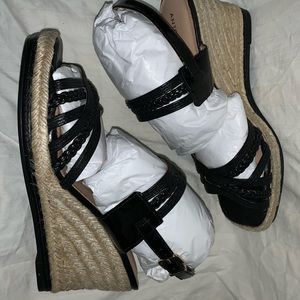 Antonio Melani wedges